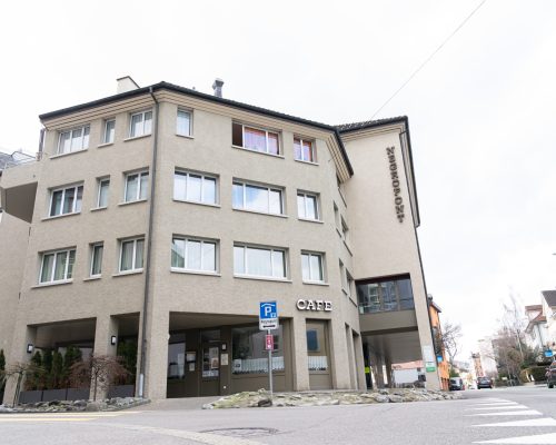 Kinderarztpraxis im Zentrum Rorschach - Dr. med. Andreia Carstea - Ärzteteam